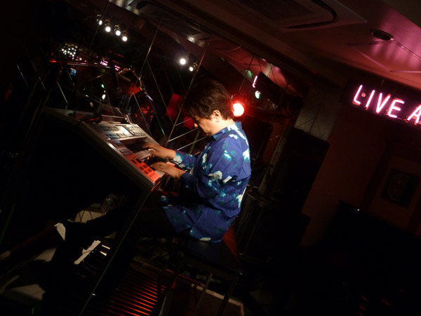 2015.8.23 LIVE AT MIKI にて-4