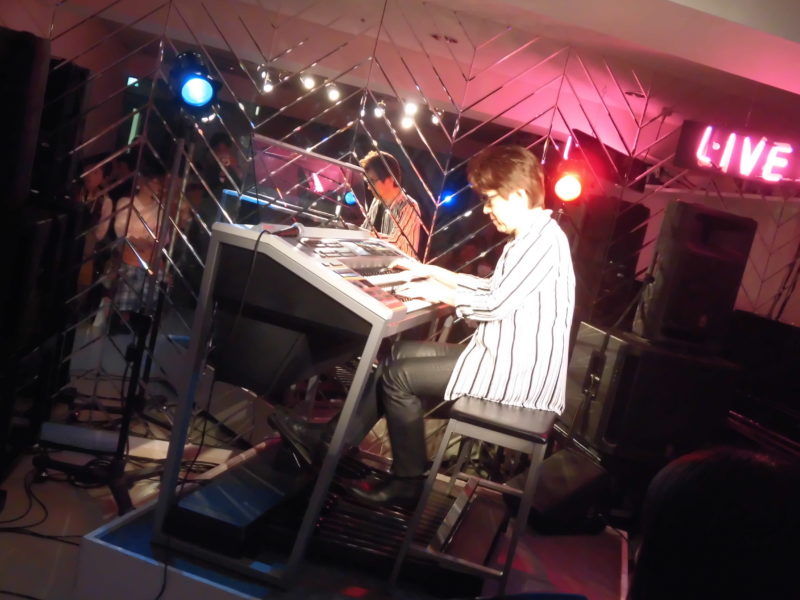 2018.10.28 LIVE AT MIKIにて-1
