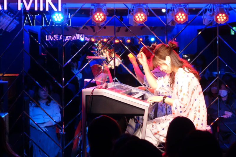 2026.11.30 LIVE AT MIKIにて-3