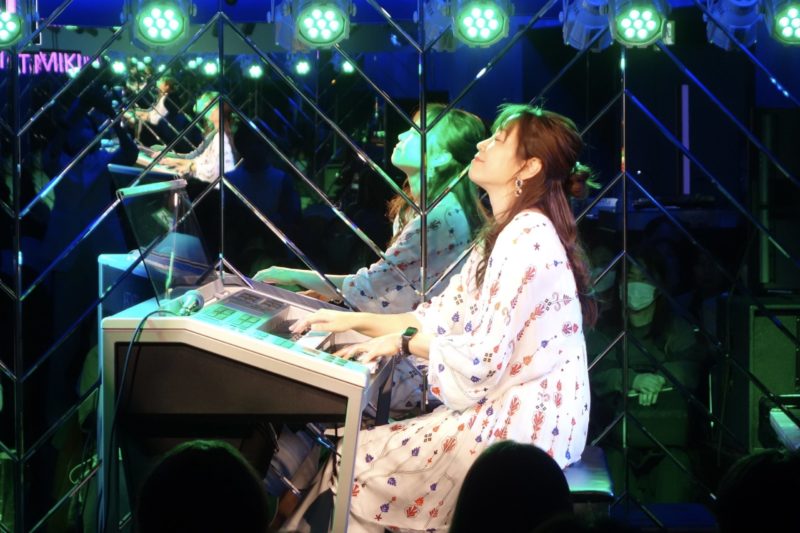 高田和泉LIVE AT MIKI  LIVEレポートをアップしました